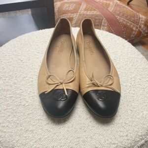 Lambskin Cap Toe CC Ballerina Flats Size 40.5 / 10 US - Worn/Good condition
